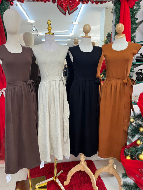 Women Winter Heavy Knitted Sleeveless Long Dress With Waist Rope